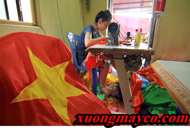 gia_dinh_co_4_the_he_may_co_to_quoc_8_jomy