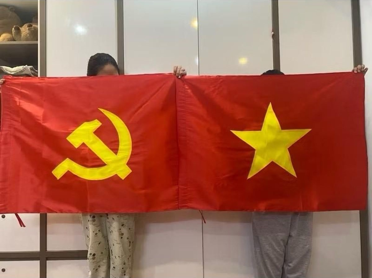 Cờ Đảng bán ở đâu?