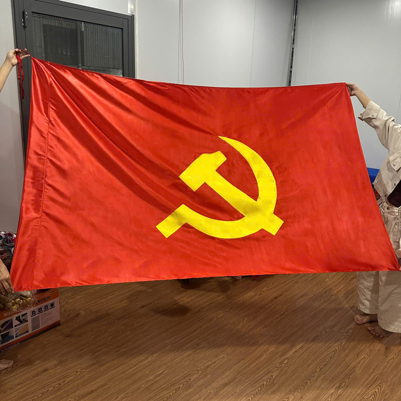 Cờ Đảng giá bao nhiêu?