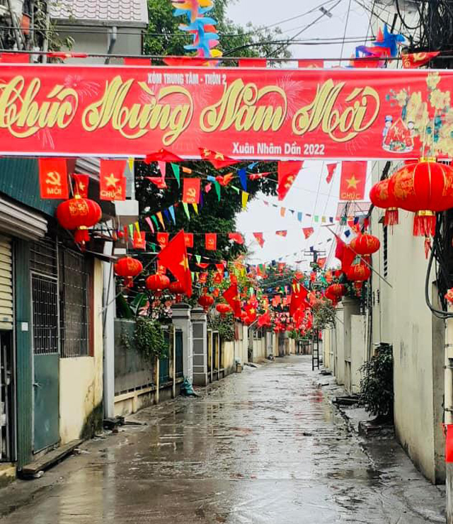 Cờ Dây Tam Giác Trang Trí Tết – Giải Pháp Làm Mới Không Gian Xuân Đơn Giản Mà Hiệu Quả