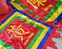 Cờ Thần Bảo Vệ Gia Đạo – Lá Cờ Tâm Linh Giữ Sự Bình An Cho Không Gian Sống