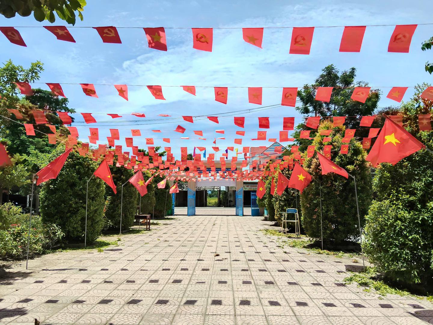 cờ dây sao Đảng bán ở đâu