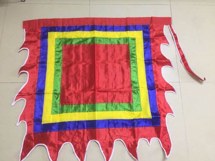 Kích thước cờ Thần – Hướng dẫn chọn và ứng dụng từ xưởng may cờ Hoàng Gia