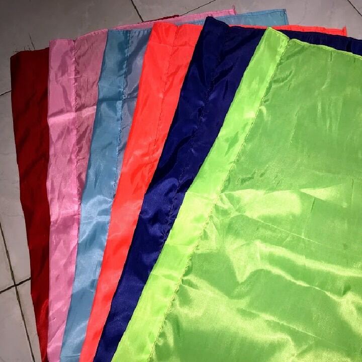 CỜ CHUỐI BÁN Ở ĐÂU? ĐỊA CHỈ MUA CỜ CHUỐI UY TÍN TẠI XƯỞNG MAY CỜ HOÀNG GIA