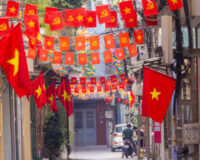Sản xuất cờ dây sao Đảng tại Ninh Bình – Xưởng May Cờ Hoàng Gia uy tín, chất lượng cao