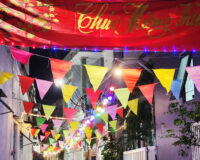 Giá Mua Cờ Dây Tam Giác Hiện Nay – Lựa Chọn Chuẩn Tại Xưởng May Cờ Hoàng Gia