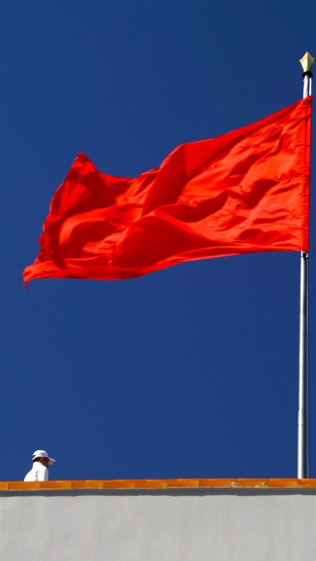 Ý Nghĩa Của Cờ Hồng Kỳ – Giá Trị Biểu Trưng Và Ứng Dụng Trong Thực Tế