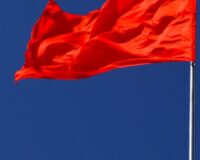 Cờ Hồng Kỳ Khổ Lớn – Xưởng May Cờ Hoàng Gia Uy Tín Tại Hà Nội