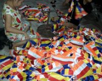 Mua Cờ Phật Giáo Đẹp – Xưởng May Cờ Hoàng Gia Chuyên Nghiệp, Giá Tận Gốc