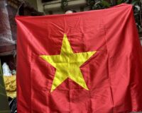 Cờ Tổ Quốc Cỡ Lớn Chất Lượng Cao – Xưởng May Cờ Hoàng Gia Tại Hà Nội