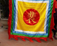 Cờ Thần Theo Yêu Cầu – Xưởng May Cờ Hoàng Gia Chuẩn Tâm Linh, Đúng Nghi Lễ