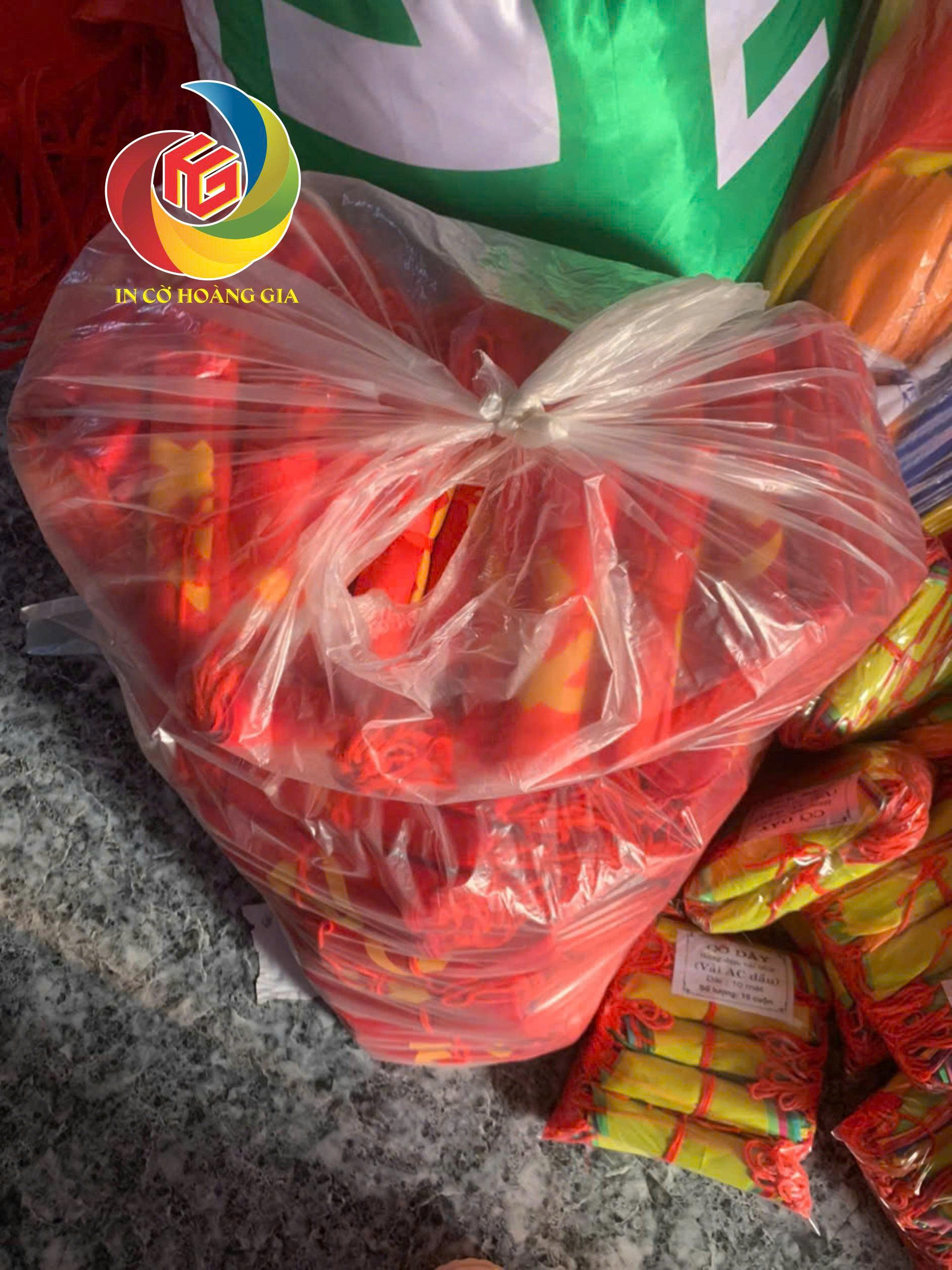 Bán Cờ Dây Tổ Quốc – Xưởng May Cờ Hoàng Gia Uy Tín Tại Hà Nội